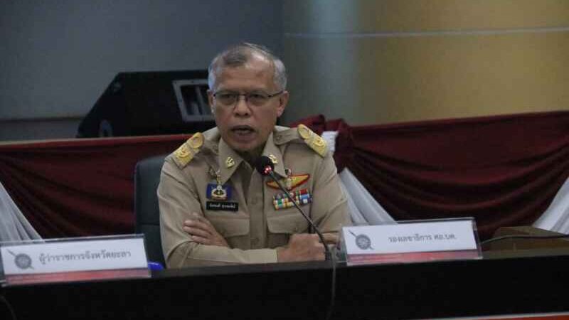 รองเลขาฯ ศอ.บต. สารภาพกฎหมายปกติ ‘ล้าหลัง’ จำยอมใช้กฎหมายพิเศษคุมพื้นที่