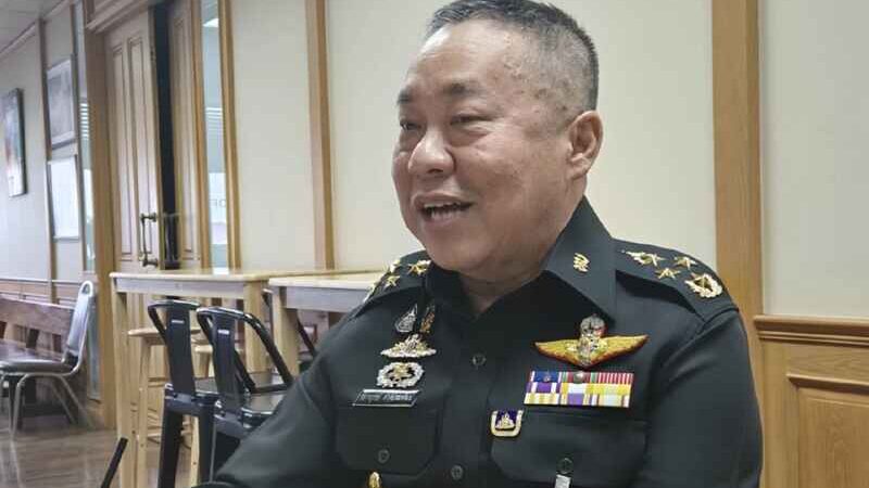 เลขาฯกอ.รมน. แจงปมกำลังพลผี – อ้างงบลดต่อเนื่อง