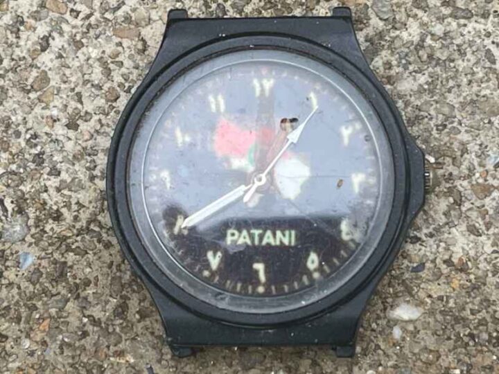 กู้ระทึกโชเล่ย์บอมบ์ห้างใหญ่ปัตตานี ฮือฮาทิ้ง “นาฬิกา PATANI” ท้าทาย!